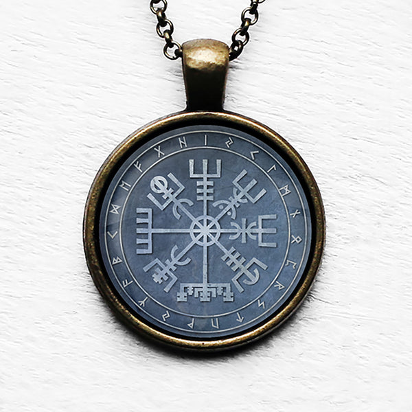 Viking Runes Vegvisir Viking Compass Rune Circle Pendant & Necklace